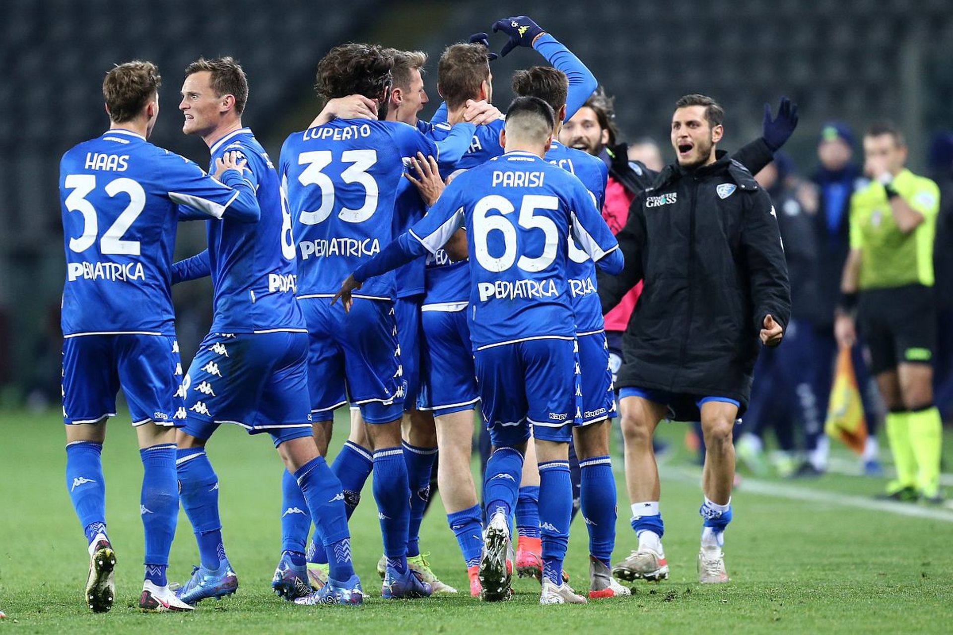 这名后卫虽 这名后卫虽